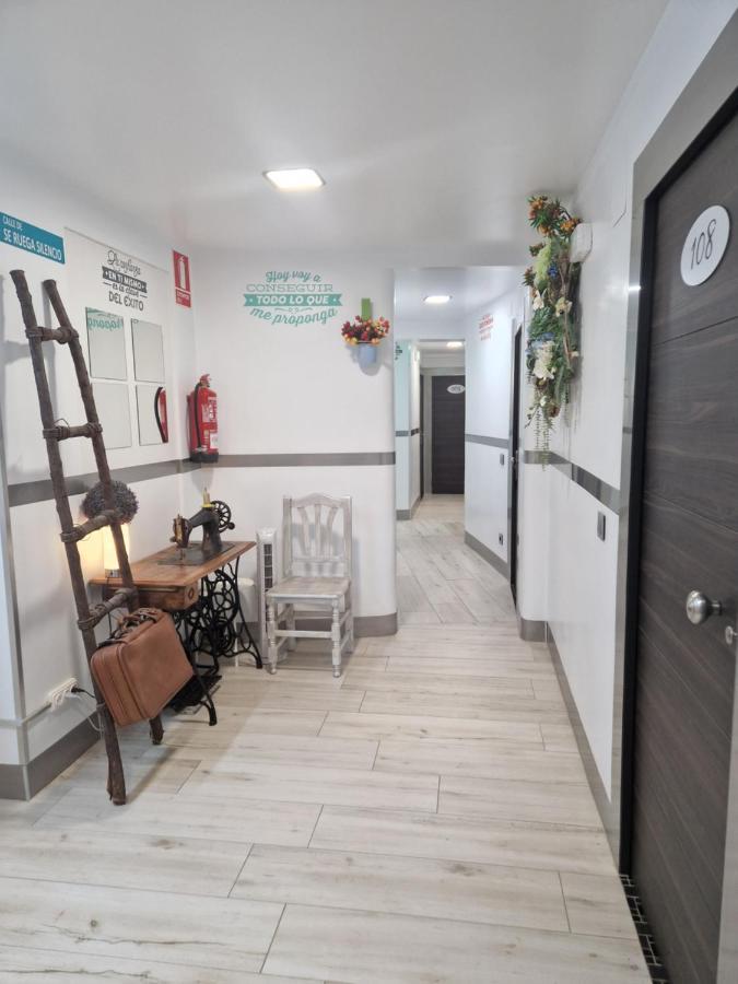 Hostal Boutique Luna De Gavin Cullera Eksteriør billede