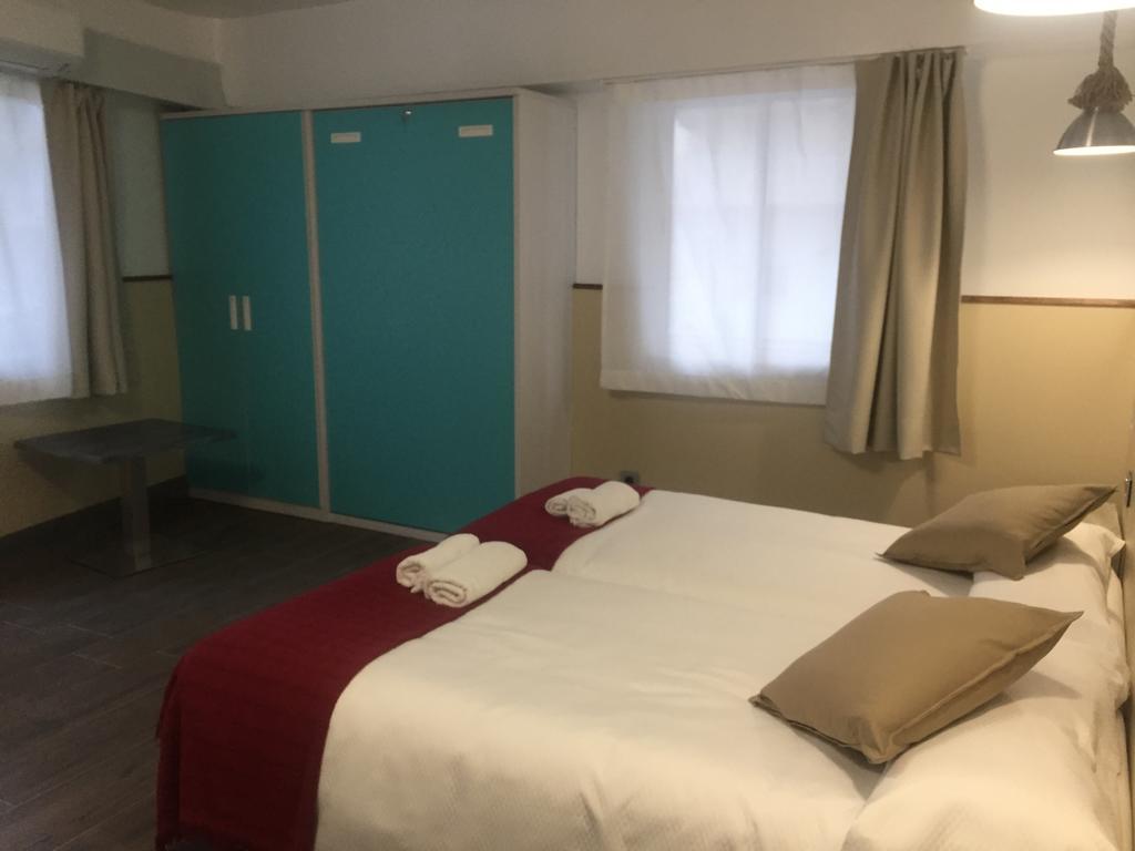 Hostal Boutique Luna De Gavin Cullera Eksteriør billede