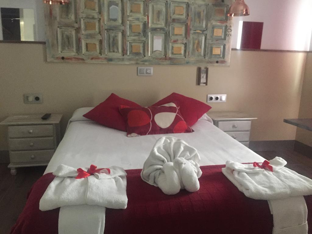 Hostal Boutique Luna De Gavin Cullera Eksteriør billede