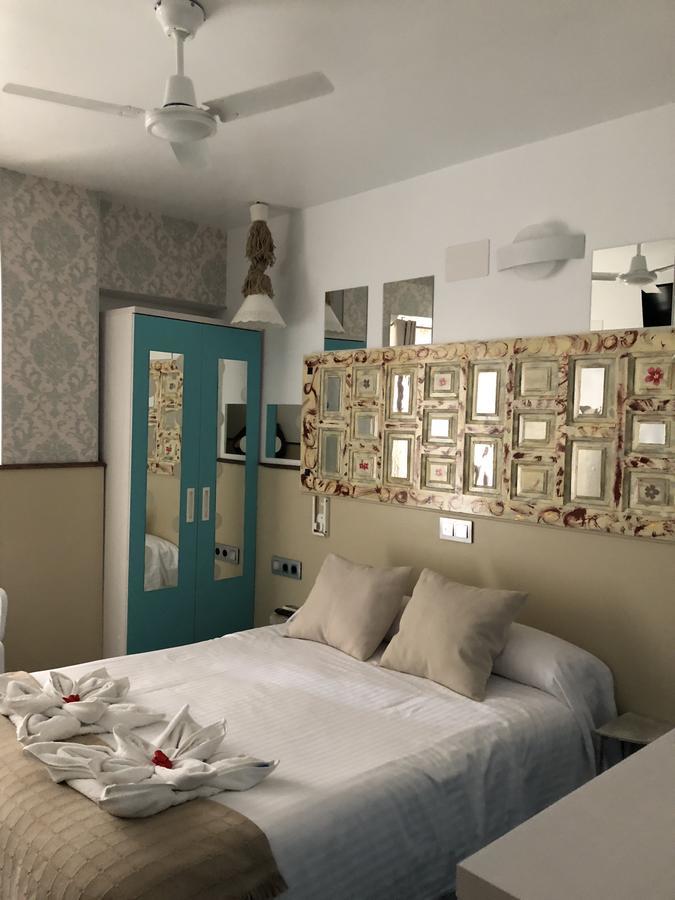 Hostal Boutique Luna De Gavin Cullera Eksteriør billede