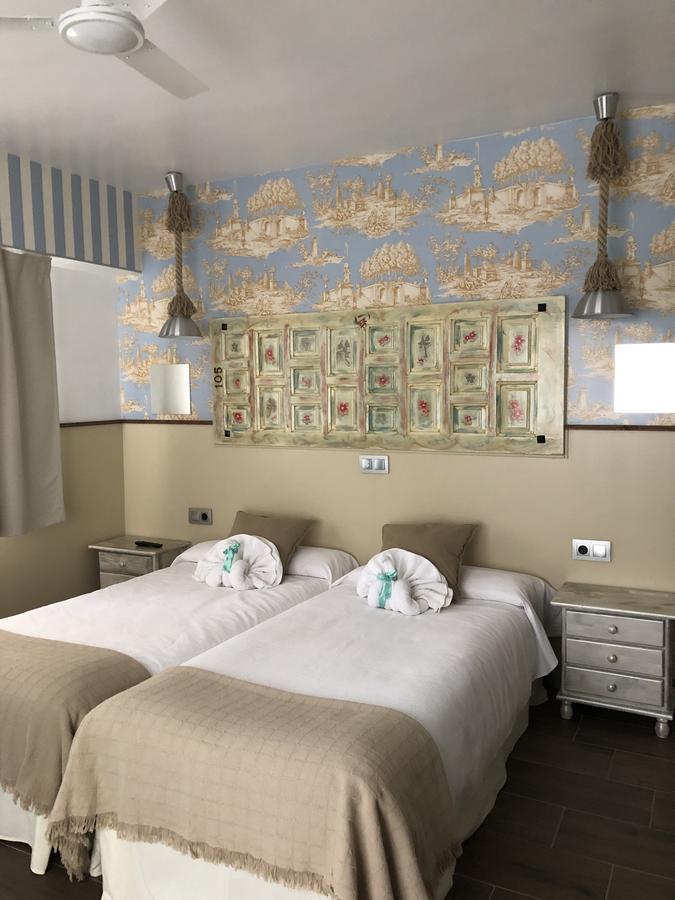 Hostal Boutique Luna De Gavin Cullera Eksteriør billede