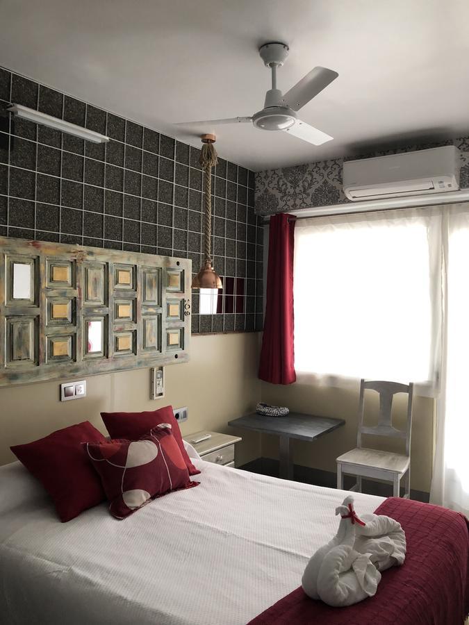 Hostal Boutique Luna De Gavin Cullera Eksteriør billede